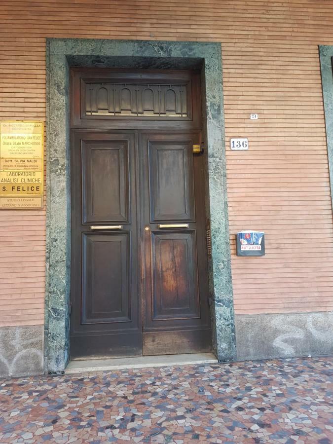 Le Camere Di Porta San Felice - Self Check In Болонья Экстерьер фото